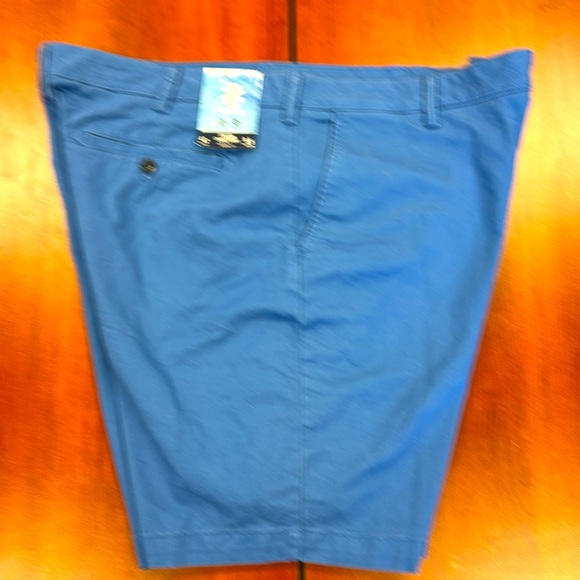 IZOD Saltwater Cobalt Blue 9 1/2" Cotton Stretch Golf Chino Shorts 42 Waist NWT - Picture 3 of 8